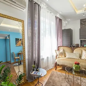 Parliament - Center Luxury Apartment Sofia